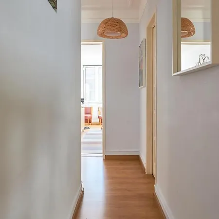 Aesthetic Riverview In Historical Apartment *