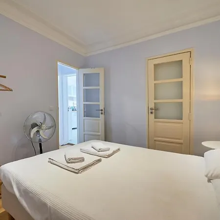 Aesthetic Riverview In Historical Apartment *