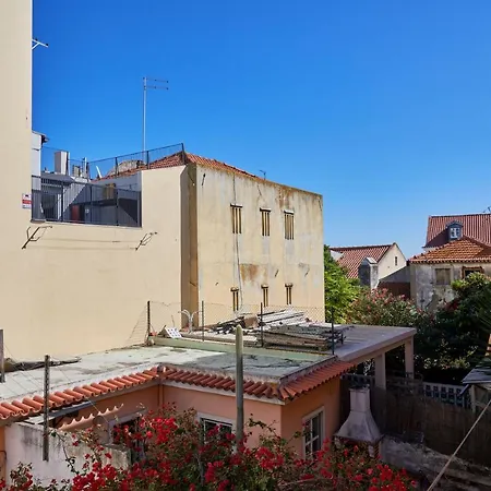 Aesthetic Riverview In Historical Lisboa