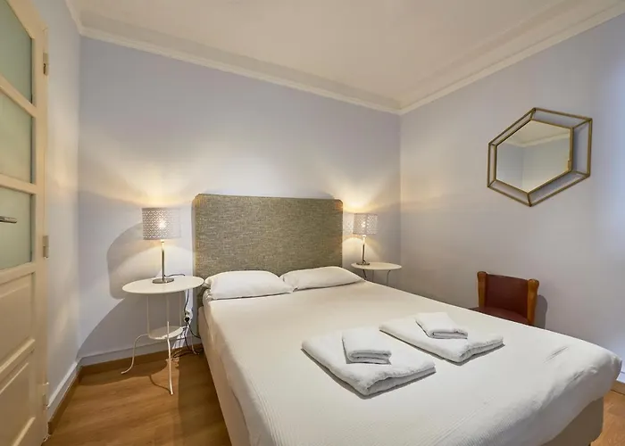 Aesthetic Riverview In Historical Lisboa