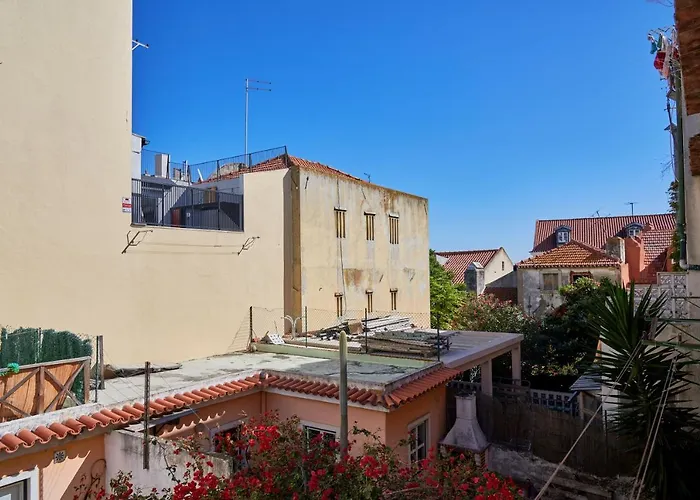 Aesthetic Riverview In Historical Lisboa