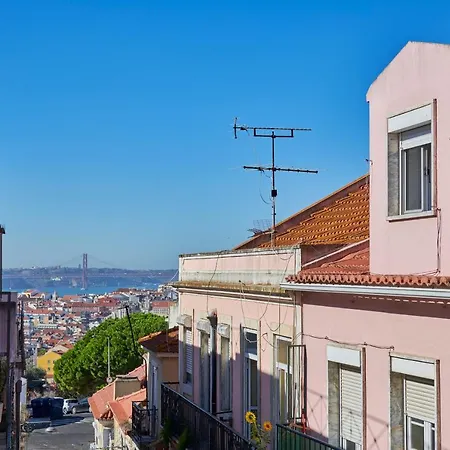 דירה Aesthetic Riverview In Historical